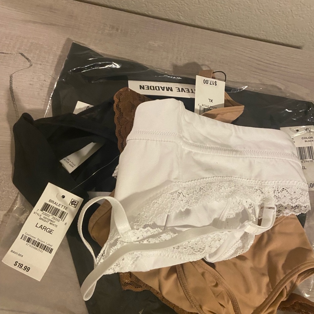 Underwear Bundle for sale Sizes L and Xl. 1 White bralette and 4 pairs of pantie